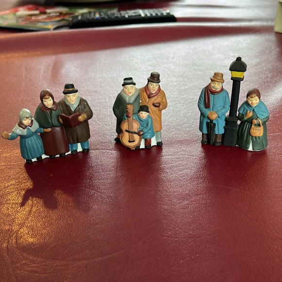 Department 56 carolers ￼ - Picture 1 of 6